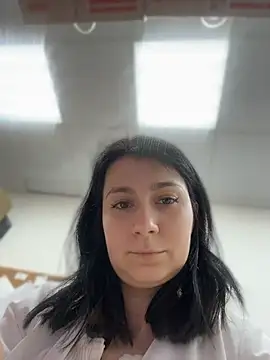 MissElya webcam
