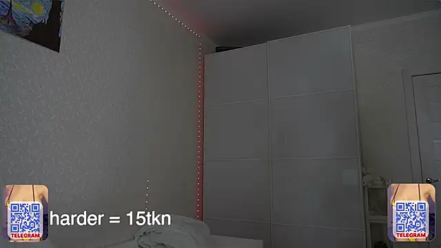 cream_fucks webcam