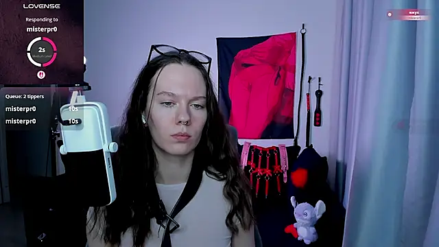 Goddess_of_Fertility webcam