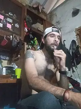 hairy_mannn webcam