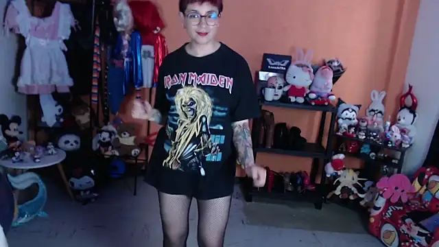 MissMiia2 webcam