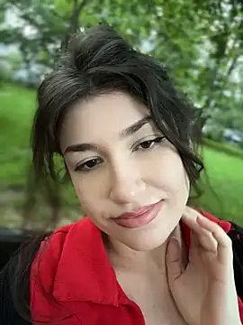 ScarletBloom_ webcam