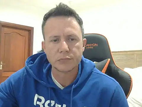 TroyDieselXXX webcam