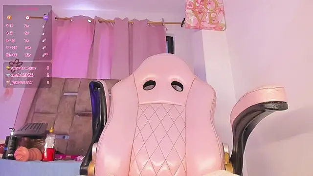 Mia_royal webcam