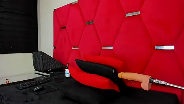 Alicee_Grey webcam