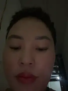 Lina-Naughty webcam