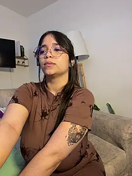 tati_reyess webcam
