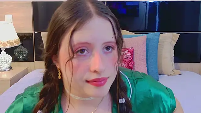BellaFlecher webcam