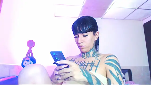 jazmin_wolf webcam