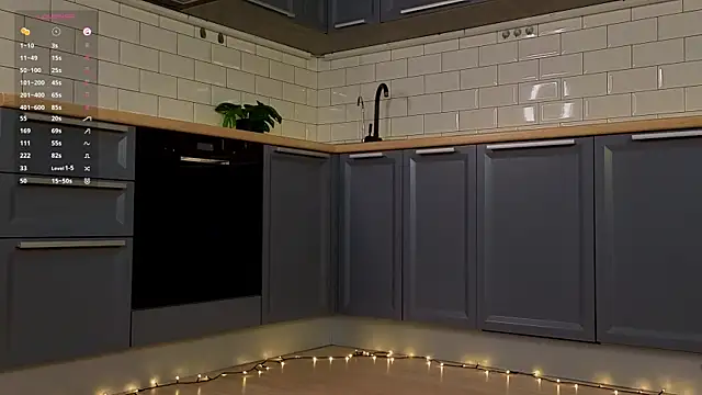 BlondeKelly webcam