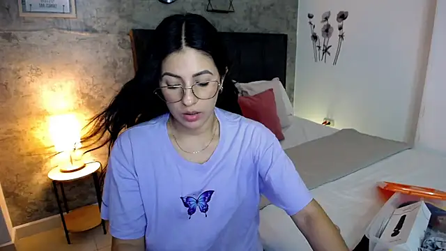 isa_cruzx webcam