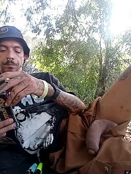 Themadhatterx23x webcam