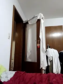 LiluLiluLilu webcam