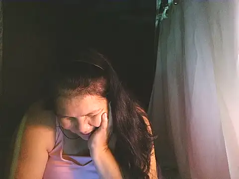 milagrose_rose webcam