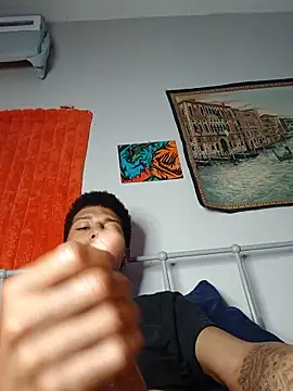 BigPrettyDick777 webcam
