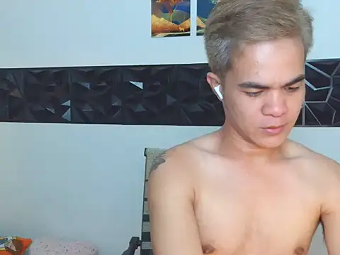 Asian_adam webcam