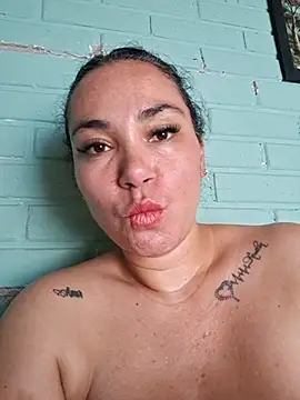 Aleja_NightVibe webcam