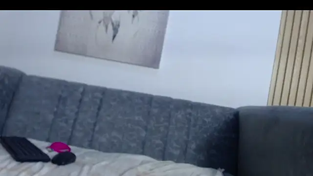 queen_adhara webcam