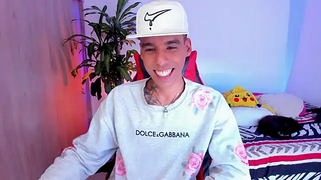 damianwhite - Damianwhite's free webcam - UK Sex Cams