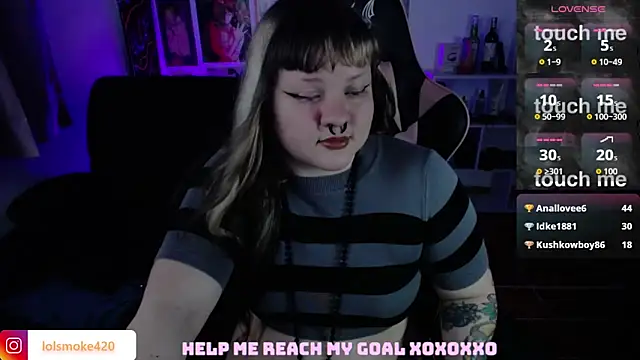 Bdsm_and_fries webcam