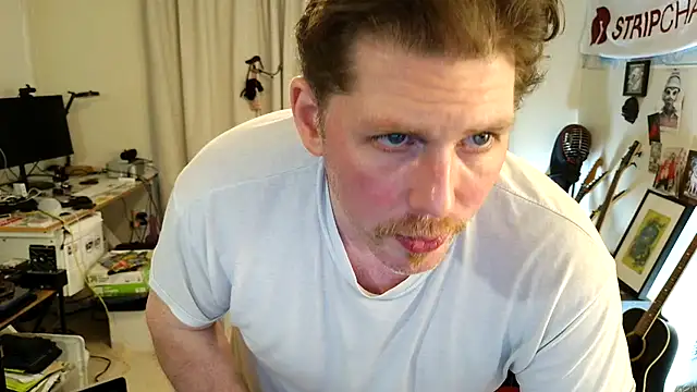 9VOLTT webcam