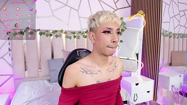 CYRUS_TAY webcam