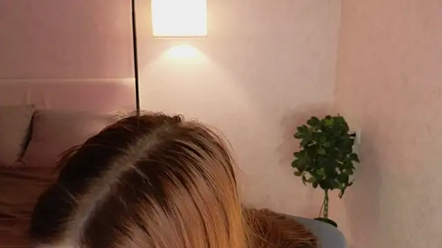 VelvetZephra webcam