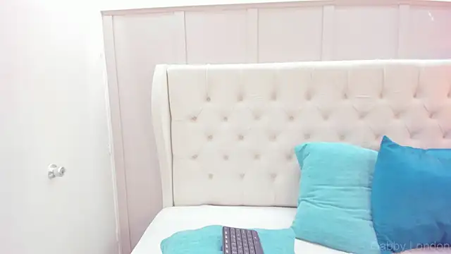 sweet_shanaia webcam