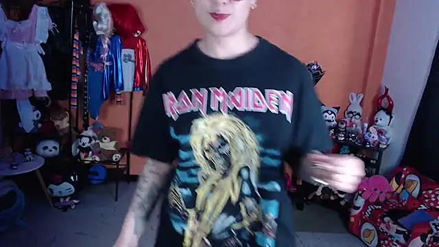 MissMiia2 webcam
