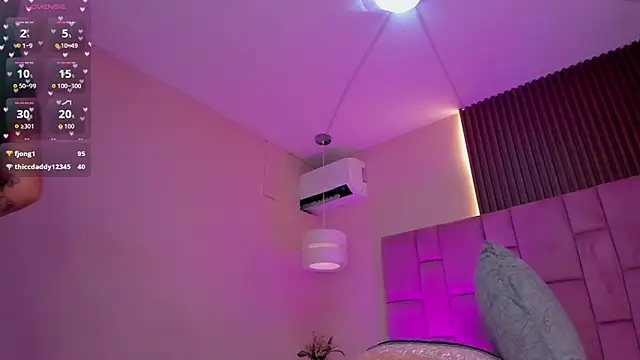 elodie_walker webcam