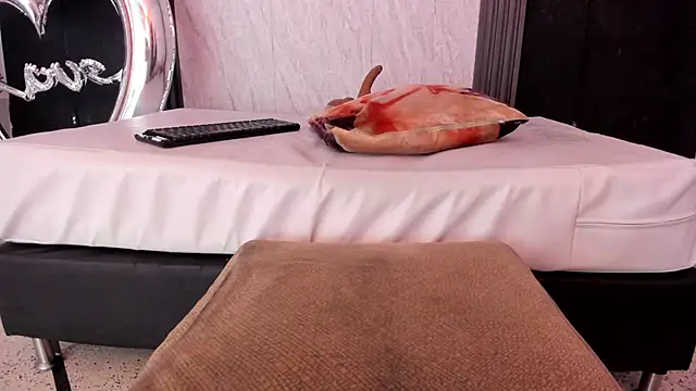 YummyDuooo webcam