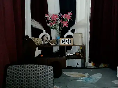 SweetyScarlet webcam