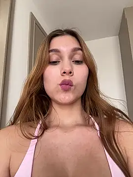 Nikii__ webcam