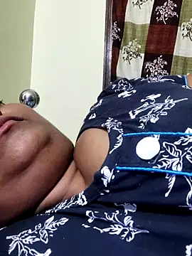yamini1431 webcam
