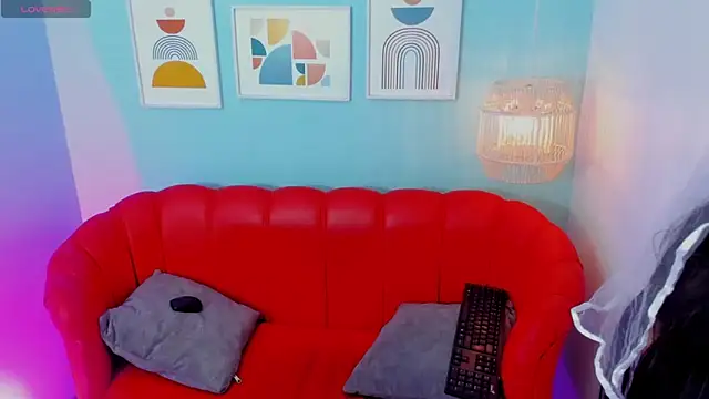 Luna_roose1 webcam