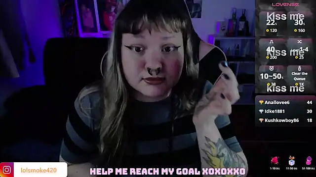 Bdsm_and_fries webcam