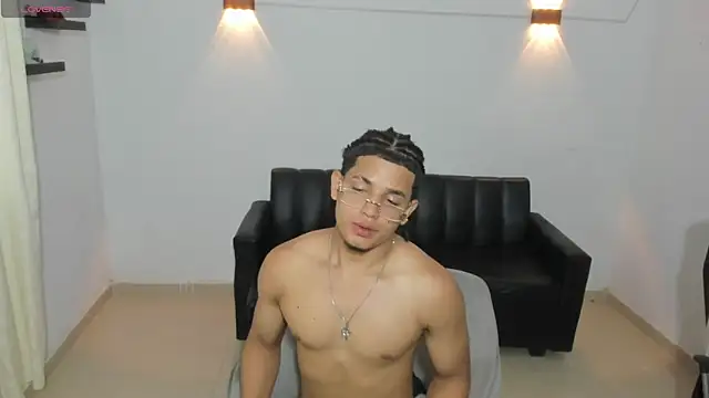 samxx_muscle webcam