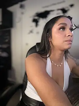 Isabella-Teen webcam