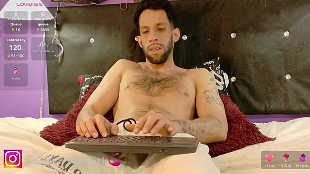 Karim_mansur webcam