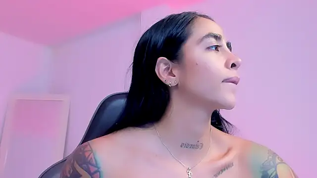 sophierooy22 webcam