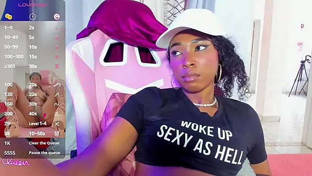 myblackdoope webcam