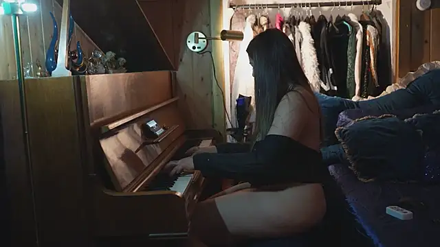 VanessaDoyle webcam