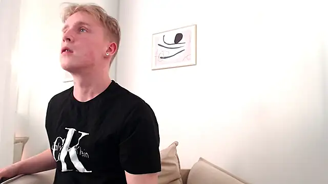 AlexxSweet webcam