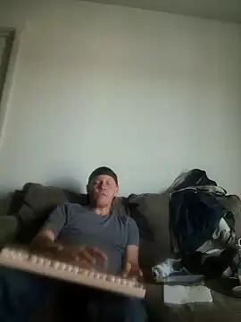 yourMasterisBored webcam