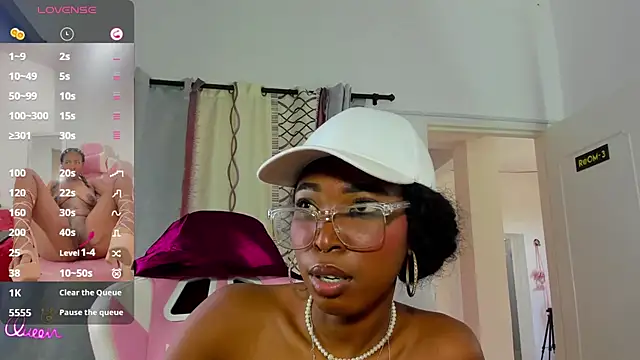 myblackdoope webcam