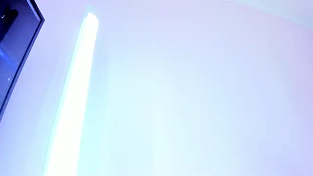 emma-sandoval webcam