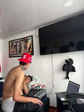Jackdaniel001_ webcam