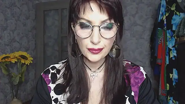 Aziza1 webcam