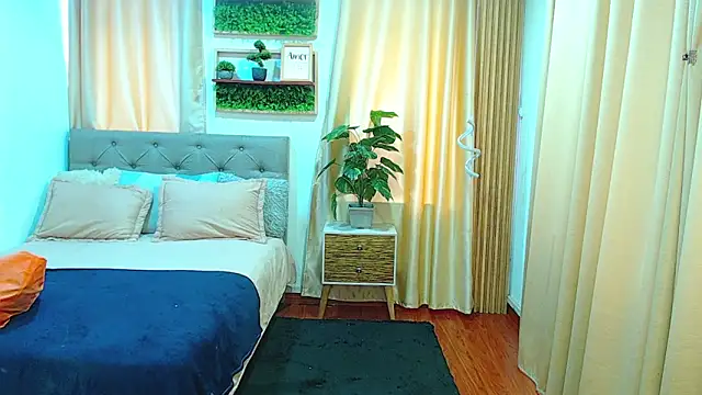 sasi_luna webcam