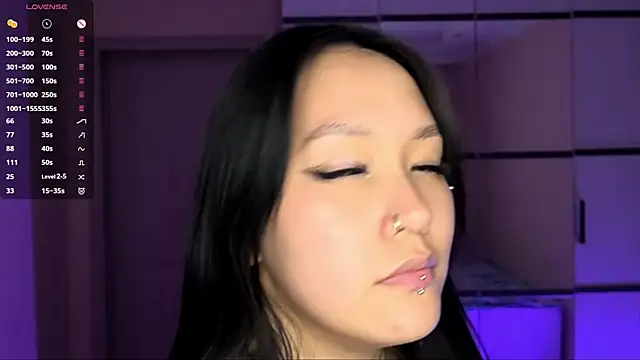 ayanovae webcam